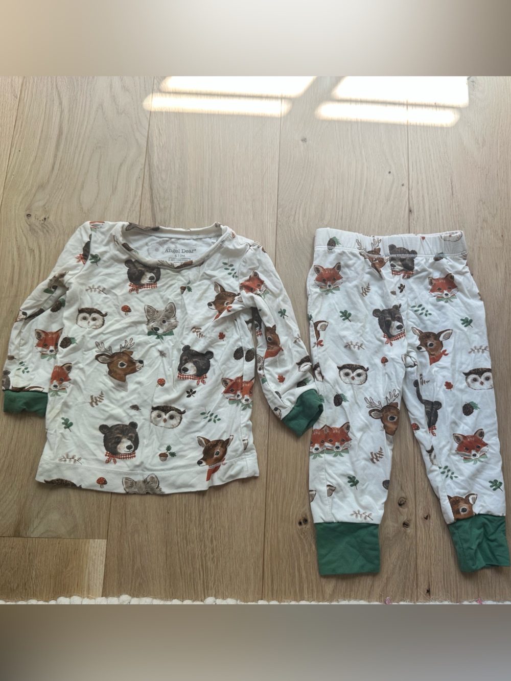 Angel Dear Woodland Animals Pajama Set - White with Green Trim. 6-12 months baby